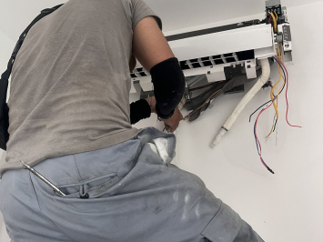 Dịch vụ sửa chữa máy lạnh tại TPHCM